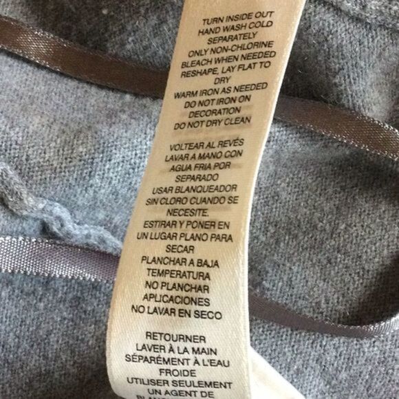 Zenergy by Chico’s‎ Embellished Zip Up Gray Hoodie Chico’s Size 0 Reg 4/6 - Picture 8 of 9